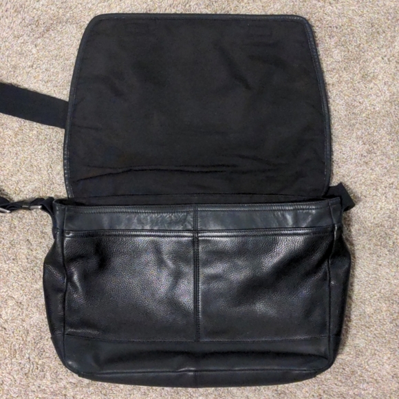 Coach Laptop Messenger Bag - Picture 3 of 8